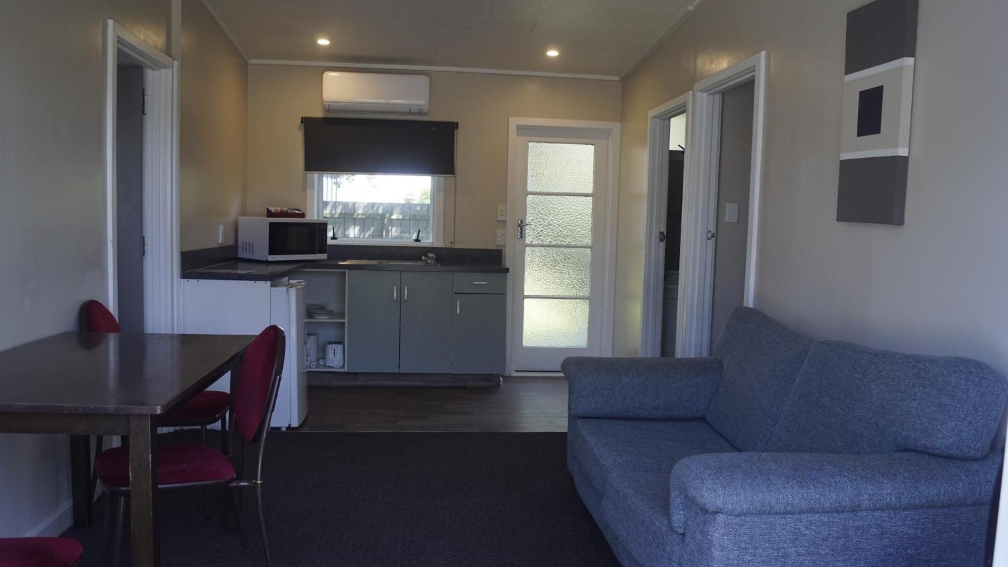 Apple Motor Motel 3*